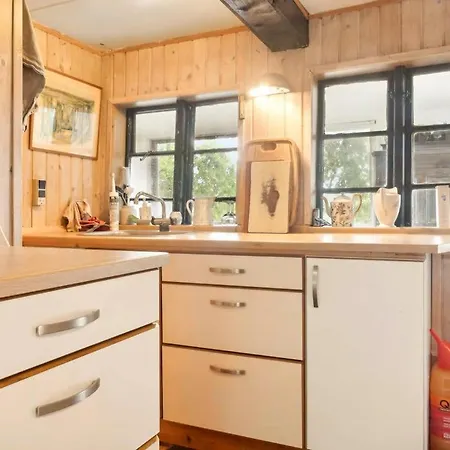 Quiet Hideaway Surrounded By Nature Vesterborg