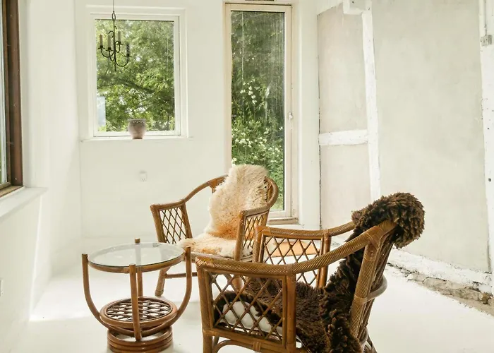 Quiet Hideaway Surrounded By Nature Vesterborg